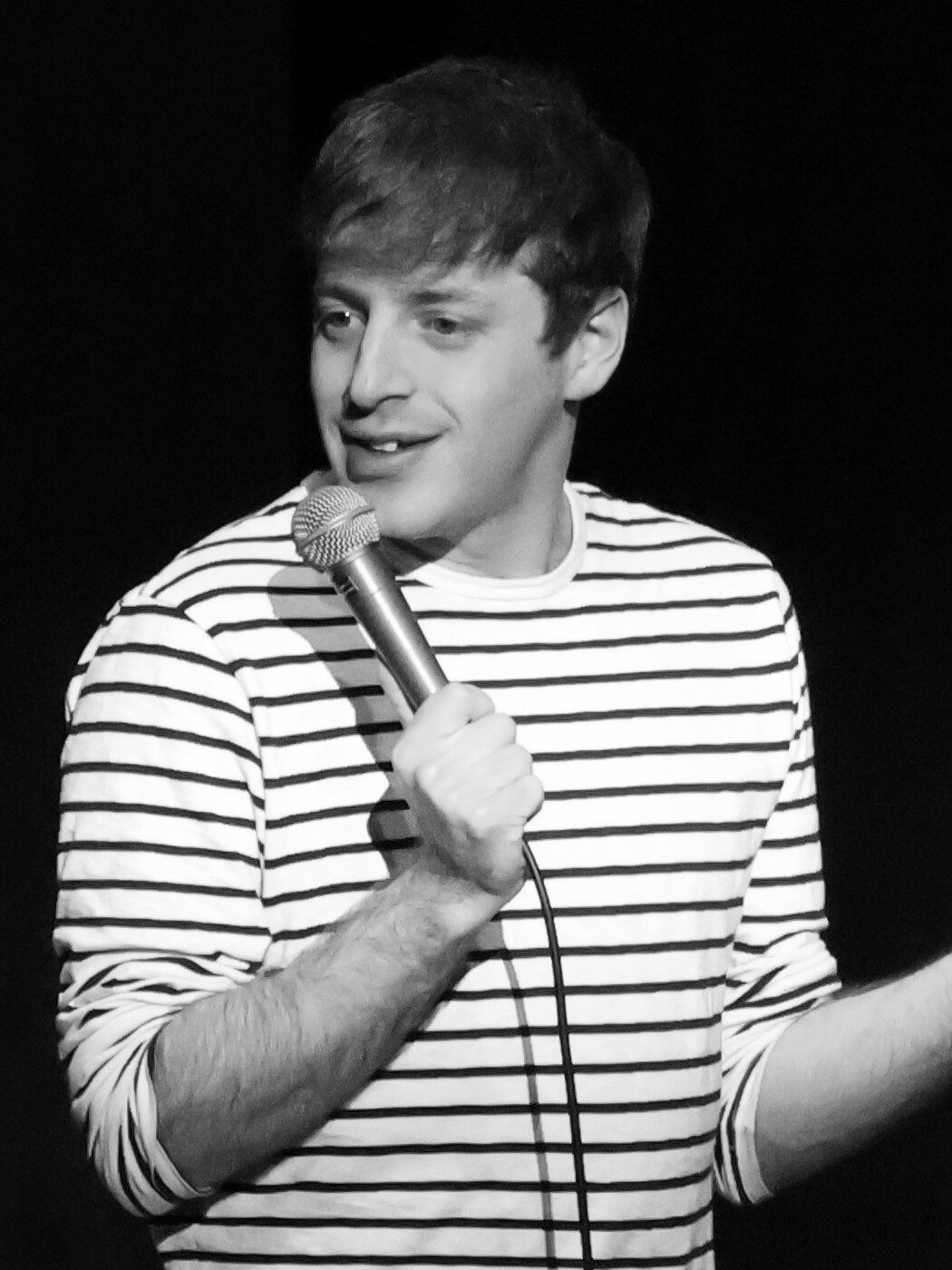 Seashells and Deities, Alex Edelman Brings His New Hour to City Center