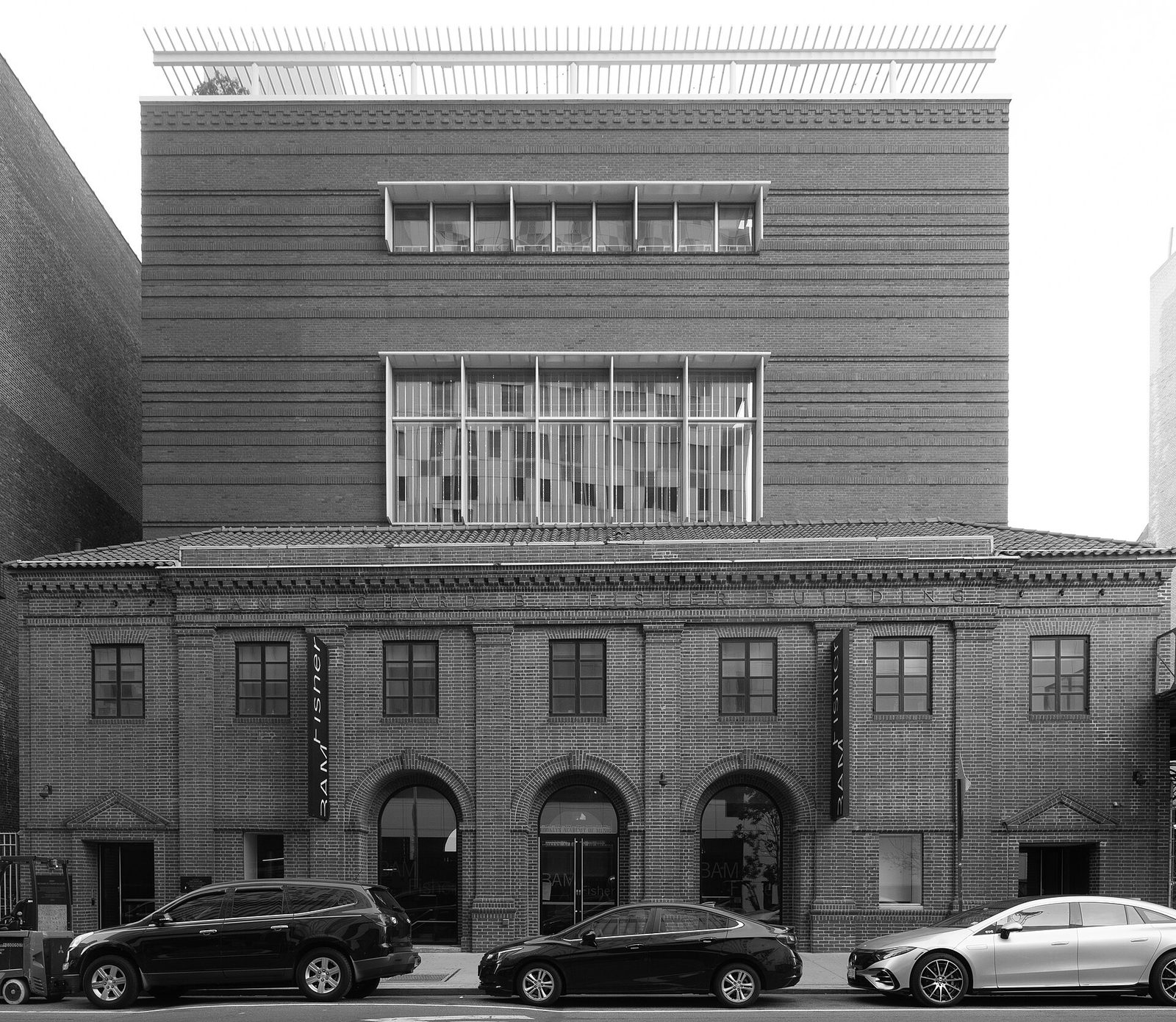 Prelude, En Garde Arts Turns 40 With Three Free Nights Outside BAM